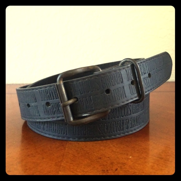 luminous silk compact powder foundation